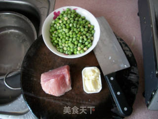 豌豆肉丁的做法步骤：2