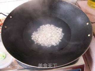 青椒藕丁的做法步骤：2