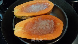 木瓜冰糖炖燕窝的做法步骤：2
