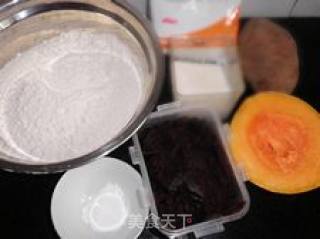 改变色彩-----双色金玉豆沙包的做法步骤：4
