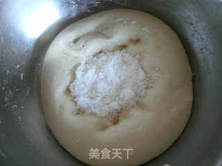 【芝麻开花节节高】——送您开花馒头，祝您新年好运来的做法步骤：2