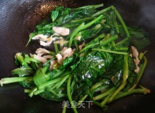 菠菜炒年糕的做法步骤：3