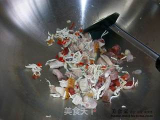 干炒酸辣面的做法步骤：6