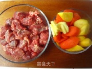 红烧牛肉的做法步骤：2