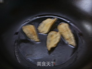 美容汤花胶炖鸡---附（干鱼肚）的泡发方法的做法步骤：2