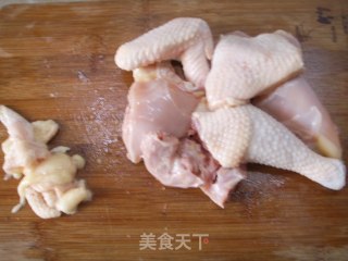 美容汤花胶炖鸡---附（干鱼肚）的泡发方法的做法步骤：2