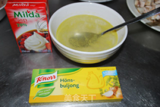 香煎鸡块+蘑菇汁的做法步骤：2