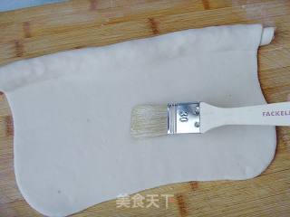 蒸蒸日上：菊花卷的做法步骤：3