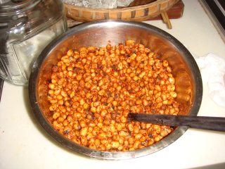 下饭小菜——都江堰黄豆豆豉的制作的做法步骤：2