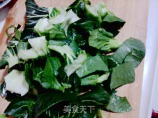 簡單方便－－－微波香菇油菜的做法步骤：2