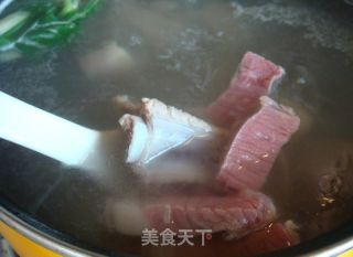 莴笋版腌笃鲜的做法步骤：2