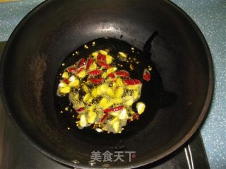 芹菜胡萝卜拌面的做法步骤：2