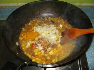 咖喱土豆鸡肉饭的做法步骤：2