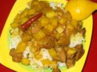 咖喱土豆鸡肉饭的做法步骤：2