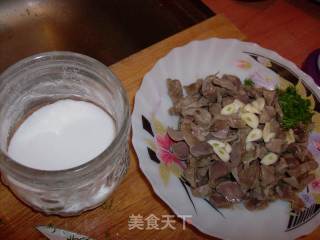 凉拌鸡胗的做法步骤：2