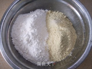 光滑饱满的荞麦圆馒头的做法步骤：5
