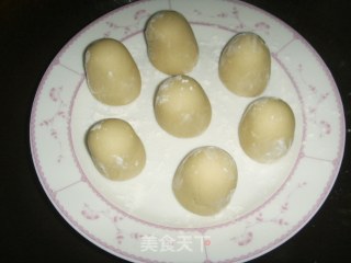 光滑饱满的荞麦圆馒头的做法步骤：5