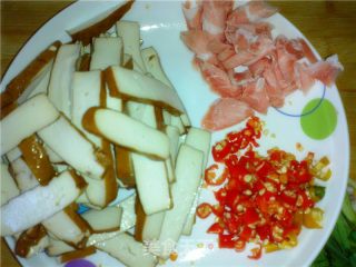 湘式豆腐干烧肉的做法步骤：3