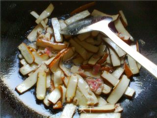 湘式豆腐干烧肉的做法步骤：3