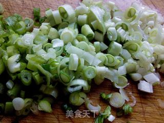 花菇青菜素饺子的做法步骤：2