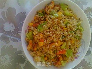 什锦炒饭的做法步骤：2