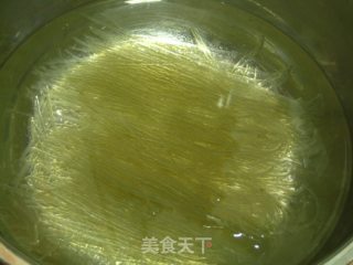 猪肉酸菜炖粉条的做法步骤：5
