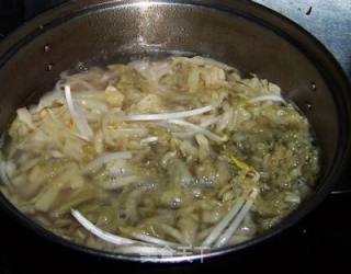 酸菜粉丝白肉的做法步骤：3