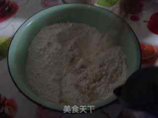 猪肉白菜蒸饺的做法步骤：2