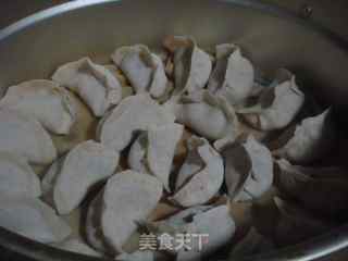 猪肉白菜蒸饺的做法步骤：2