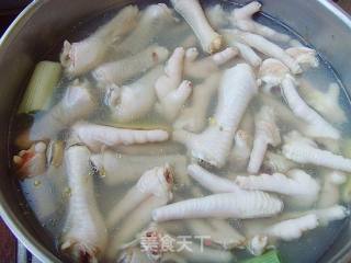 虎皮凤爪的做法步骤：2