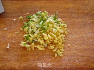酸菜水饺的做法步骤：5