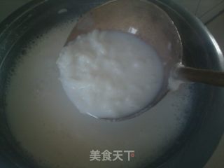 牛奶麦片粥的做法步骤：2