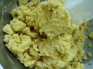 蜂蜜蛋黄小饼干的做法步骤：3