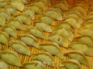 胡萝卜羊肉水饺的做法步骤：5