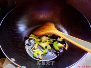 番茄蘑菇鸡蛋面的做法步骤：3