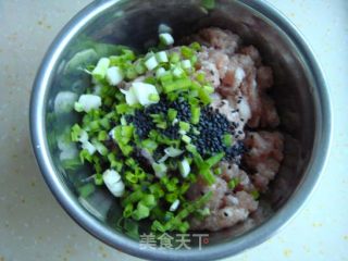 山药肉丸粥的做法步骤：2