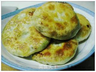 韭菜鸡蛋干菜肉饼的做法步骤：2