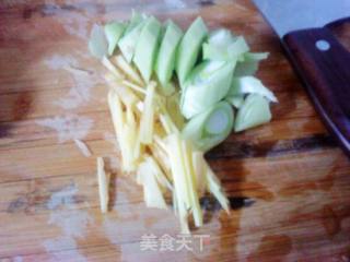 茄子土豆烧牛肉的做法步骤：3