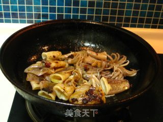 辣椒炒笔管的做法步骤：5
