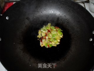 鸭丝炒干豆腐丝的做法步骤：2
