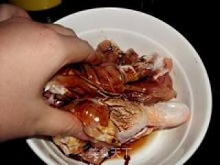 微波炉大鸡腿的做法步骤：2