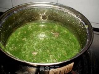 给宝宝补血的--猪肝菠菜粥的做法步骤：2