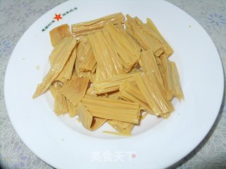 红烧腐竹的做法步骤：2