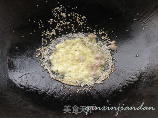 榄菜芝麻炒豆角的做法步骤：2