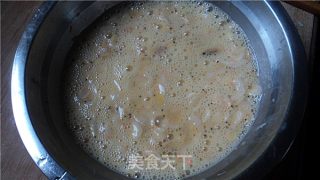 虾皮滑蛋炒韭黄的做法步骤：2