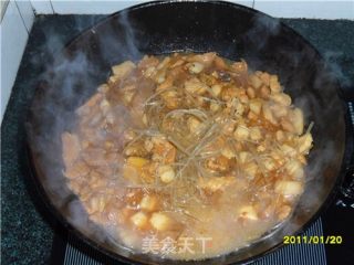 猪肉炖粉条的做法步骤：2