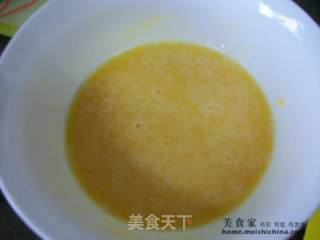 竹炭粉是排毒的靓嘢@@竹炭戚风的做法步骤：5
