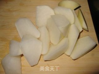 萝卜炖骨头的做法步骤：2