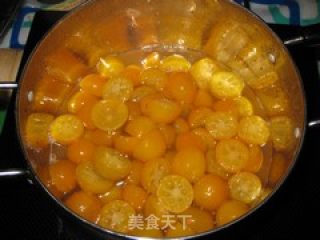 蜜饯金桔的做法步骤：2