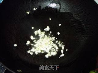 第一次吃紫色的油菜---蒜泥油菜的做法步骤：3